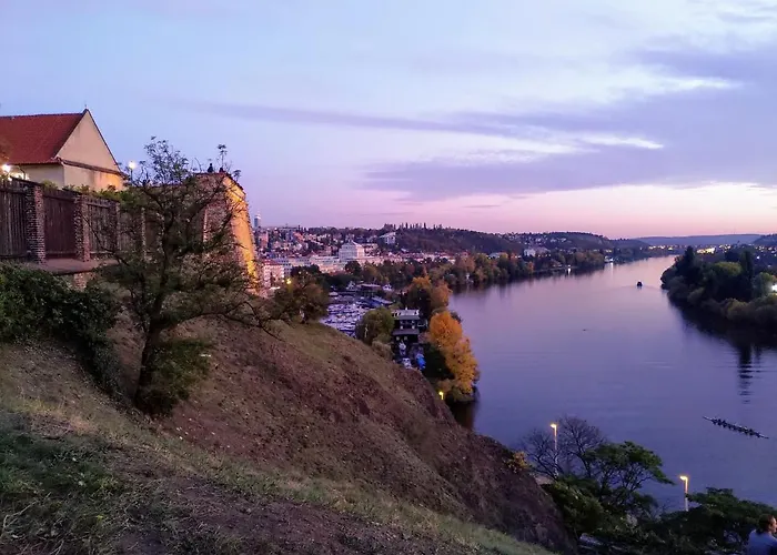 Stela\'S Apartments - Vysehrad